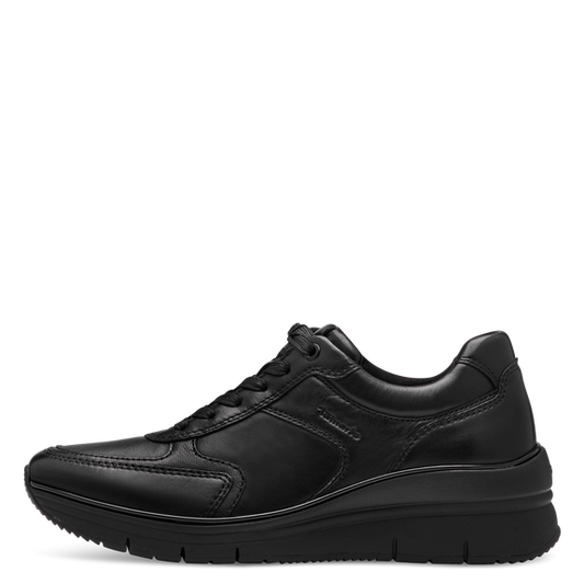 Sneaker nera con zip