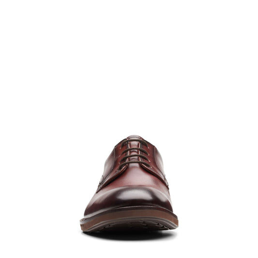 UN HUGH LACE MARRONE