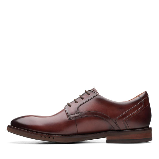 UN HUGH LACE MARRONE